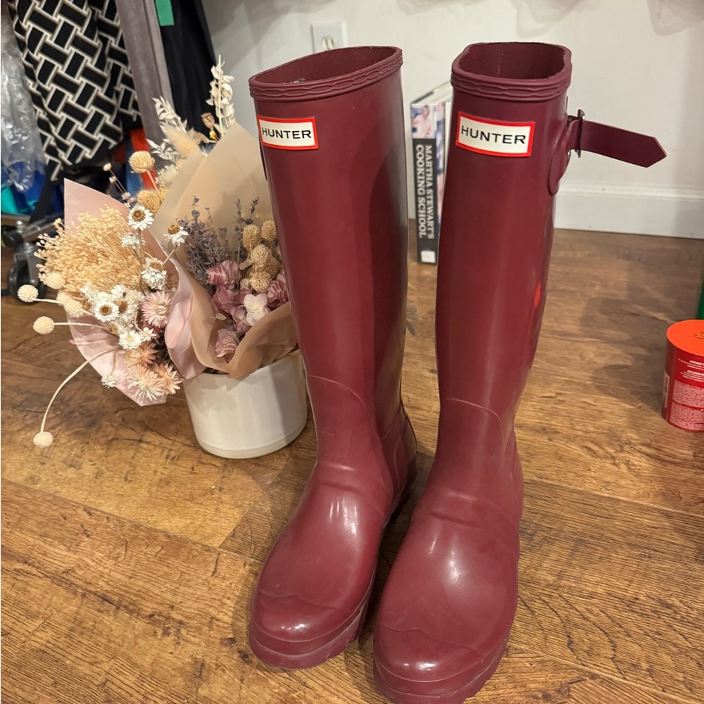 Hunter Purple Tall Boots Size 7 - Picture 3 of 7